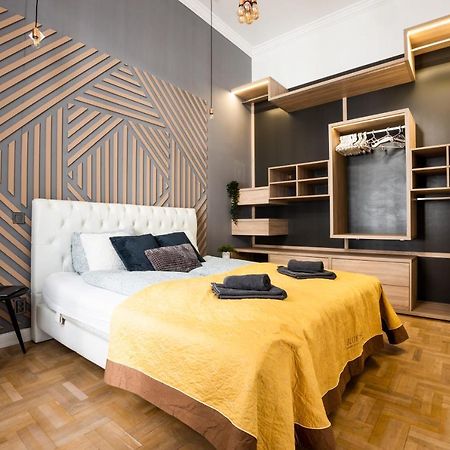 Deluxe Quentin Home Next To The Fashion Street بودابست المظهر الخارجي الصورة