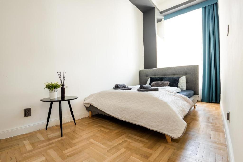 Deluxe Quentin Home Next To The Fashion Street بودابست المظهر الخارجي الصورة