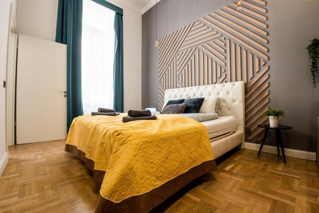 Deluxe Quentin Home Next To The Fashion Street بودابست المظهر الخارجي الصورة
